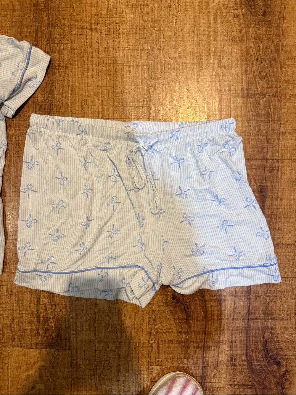 Striped & Bow Print Pajama Set - Picture 5 of 5
